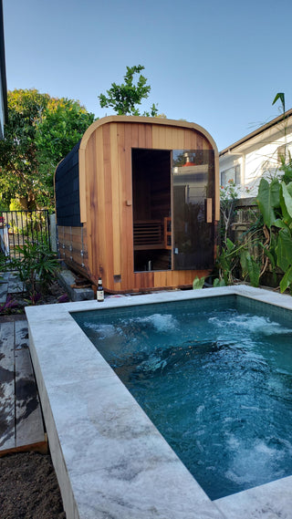 6 ways an outdoor sauna can add to your backyard